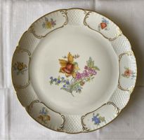 Assiette en porcelaine murale « Fleur »